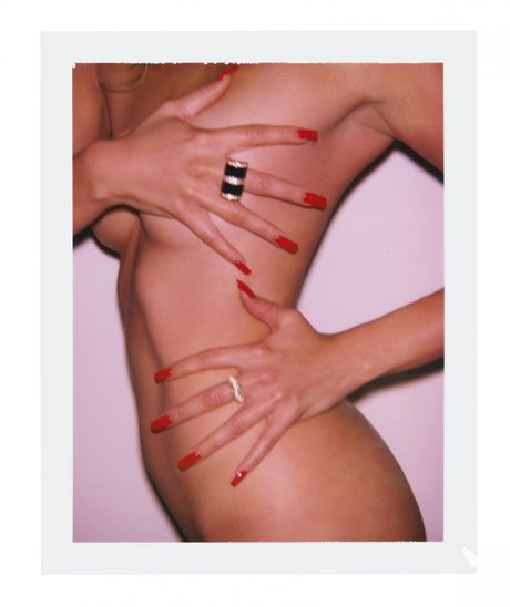 プレイボーイ・プラスのベスト写真集、ヨリ・ララ、ジョディ・マレー、フォ・ポーター、アビゲイル・オニール、ヴェンデラ、ジリアン・チャン他