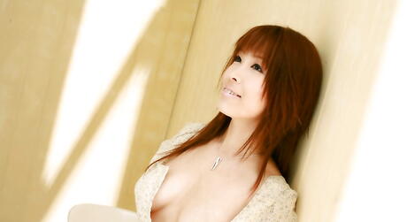 Charming japanese hottie Shizuku Natsukawa showing big boobs and hot ass 