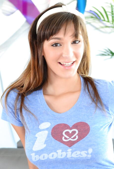 Attractive american pornstar Holly Michaels in stockings reveals big boobs and hot ass 