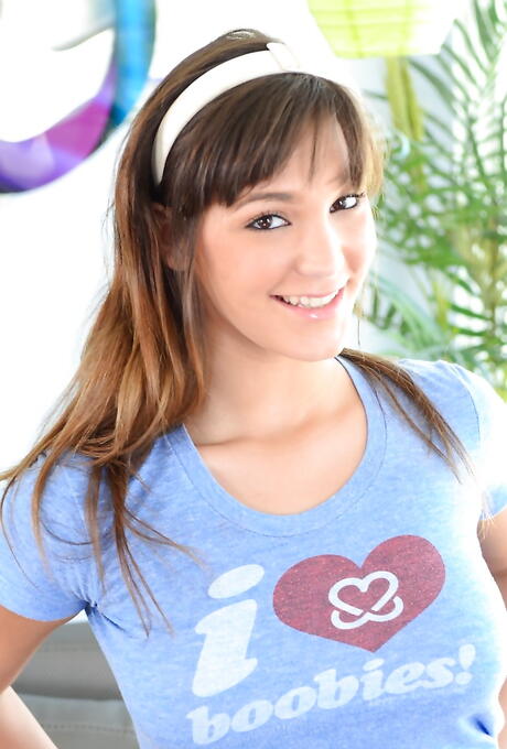 Attractive american pornstar Holly Michaels in stockings reveals big boobs and hot ass 