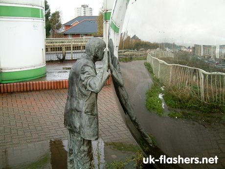 Blonde british beauty Crystel Lei reveals her massive booty and toys her pussy outdoors