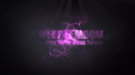 金髮美國媽媽 Madeline Marlowe 的臉和陰部被精液覆蓋