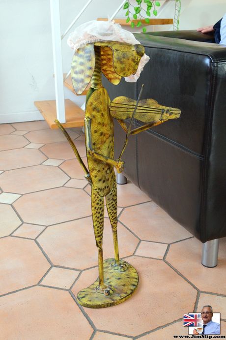 Blonde Lucy Heart får sin twat slikket og kneppet af en liderlig fyr