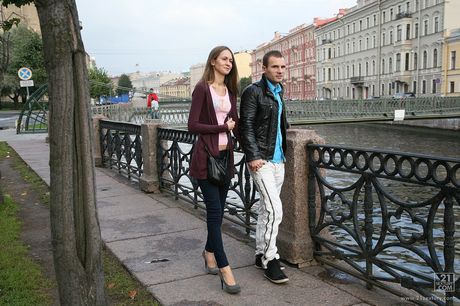 Superb russian cutie Lana gets her pussy licked and banged by a guy in his apartment