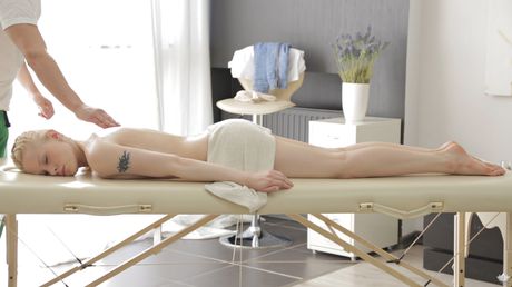 Very attractive blond Lolita Taylor in xxx fuck scene 