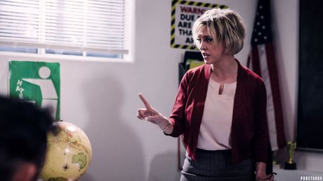 Striking american teacher Dee Williams gets gangbanged by her students