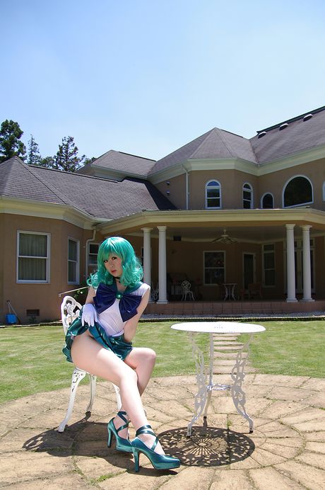 Den asiatiske skønhed er en underdanig, der elsker at blive bundet