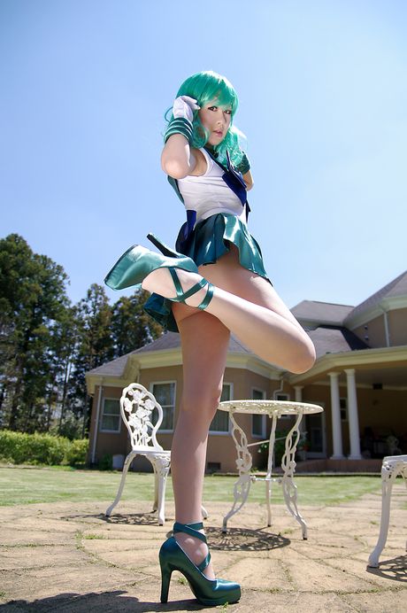 Den asiatiske skønhed er en underdanig, der elsker at blive bundet