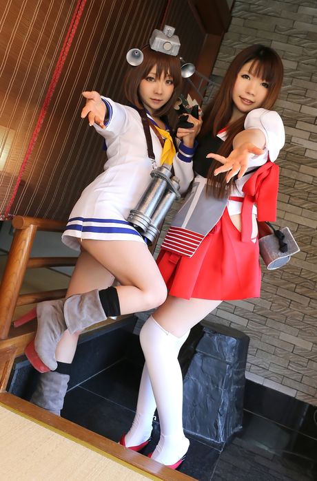 Brunøjede Ran har en flot røv, og Yoko A har flotte bryster