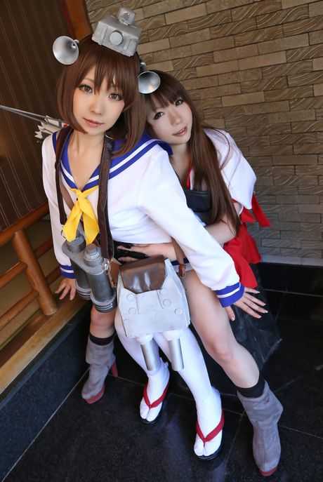 Brunøjede Ran har en flot røv, og Yoko A har flotte bryster