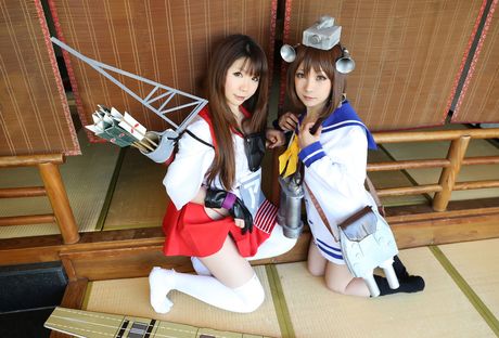 Brunøjede Ran har en flot røv, og Yoko A har flotte bryster