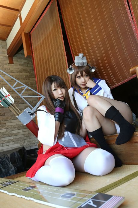 Brunøjede Ran har en flot røv, og Yoko A har flotte bryster