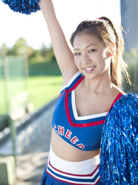 Brown eyes and a big smile, Ayaka Sayama is a sweetie