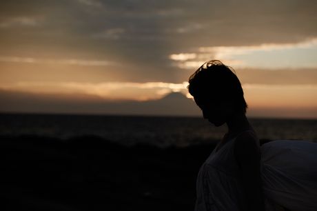 Asian beauty Haruka Kudo shows her nice tits and poses in a solo