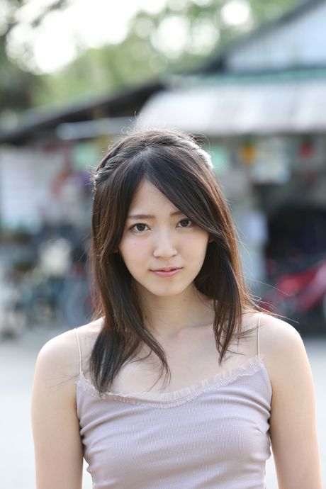 Airi Suzuki
