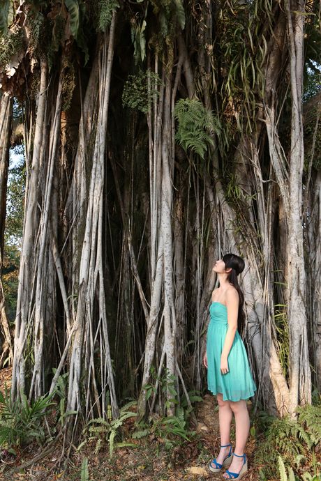 Asian teen Airi Suzuki shows her teeny tits and stands revealed in the nude outdoors