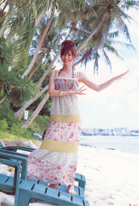 亞洲娃娃 Mariko Shinoda 以性感的方式赤裸裸