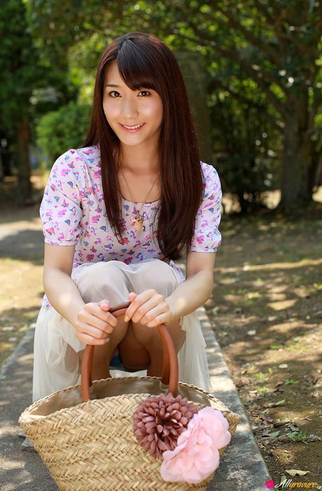 Wonderful Asian babe Haruka Kohara flaunts her thick ass and poses in a bikini