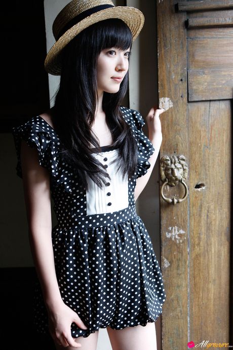 Asian teen Airi Suzuki exhibits her petite tits and poses in a solo