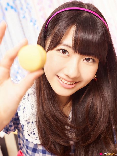 Asian cutie Yuki Kashiwagi reveals her big boobs and poses in a solo