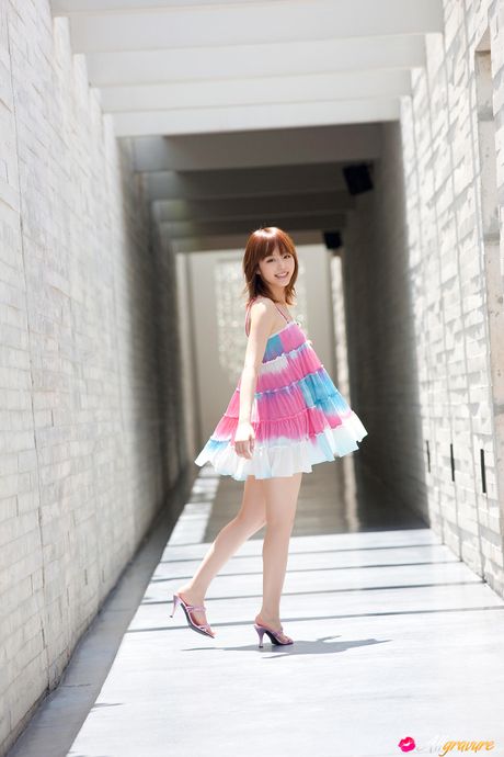 Asian girl Aya Hirano exposes her small tits and exhibits her nudity outdoors