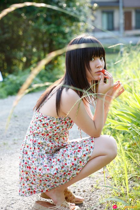 Asian teen Airi Suzuki takes off her dress and reveals her small tits