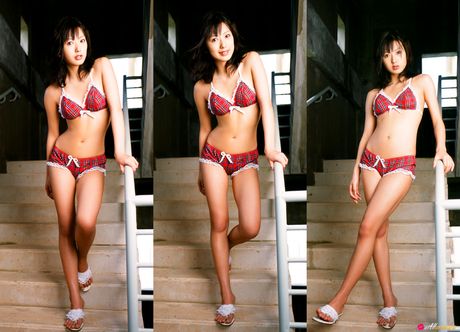 Asian stunner Haruka Ogura highlights her tiny tits and poses in a bikini