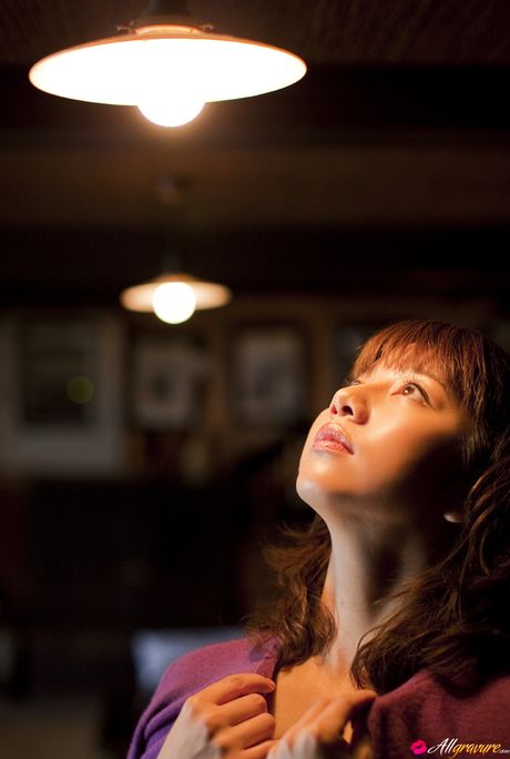 Brown-Eyed japanese beauty Marie Kai is posing in her sexy lingerie