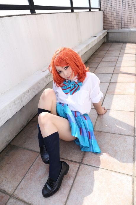 Redhead schoolgirl Higurashi Rin strips to her stockings and poses
