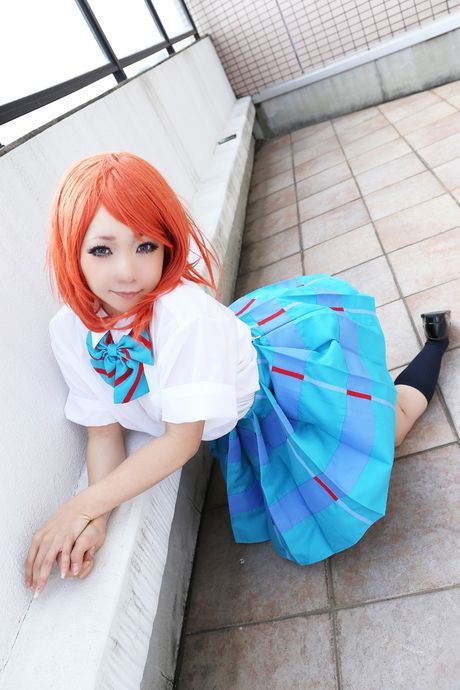Redhead schoolgirl Higurashi Rin strips to her stockings and poses