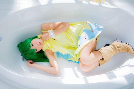 Asian beauty Yuki Mashiro shows her tiny tits and poses in a solo