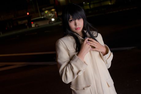 深色頭髮的少女 Sundome Iinkai 在運動後嘴裡充滿了精液