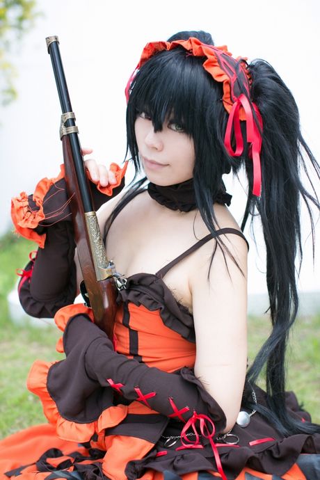 アジアのキュートなラットサクラがソロで彼女の素晴らしい巨乳とポーズを披露