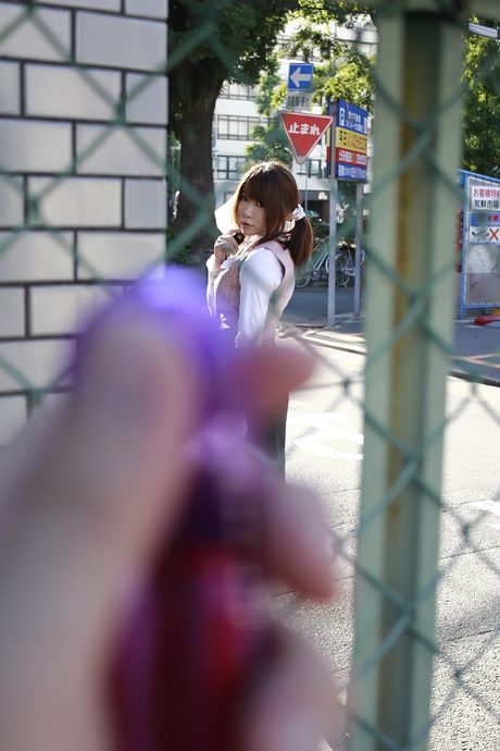 Asian babe Higurashi Rin flaunts her small tits and models in the raw outdoors