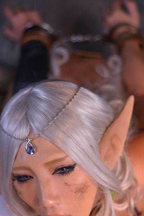 Asian girl Nonsummerjack displays her big boobs and poses in a solo