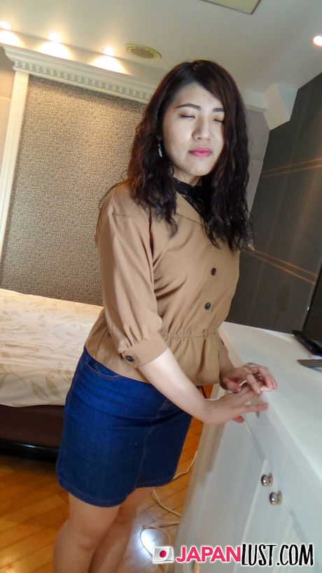 Asian doll Sachi Kuboshima gets naked before a POV vaginal insertion