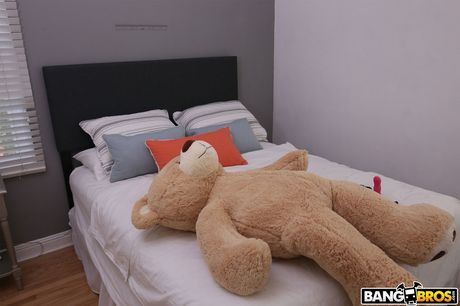 Curvy-Chested american ebony Julie Kay gets her mouth and pussy stuffed with a big black dick