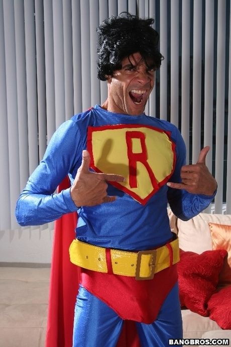 Red-Haired american MILF Vixen Vogel gets her big butt and pussy dicked deeply