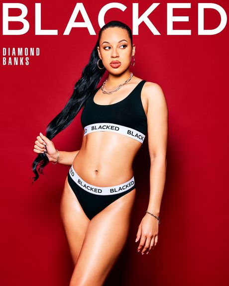 ホットなアメリカ、ジャマイカ、メキシコのティーンダイアモンドバンクスが大きな黒いチンポとセックスする