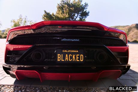 Blond american stunner Kenzie Anne gets banged by a black dick in a convertible