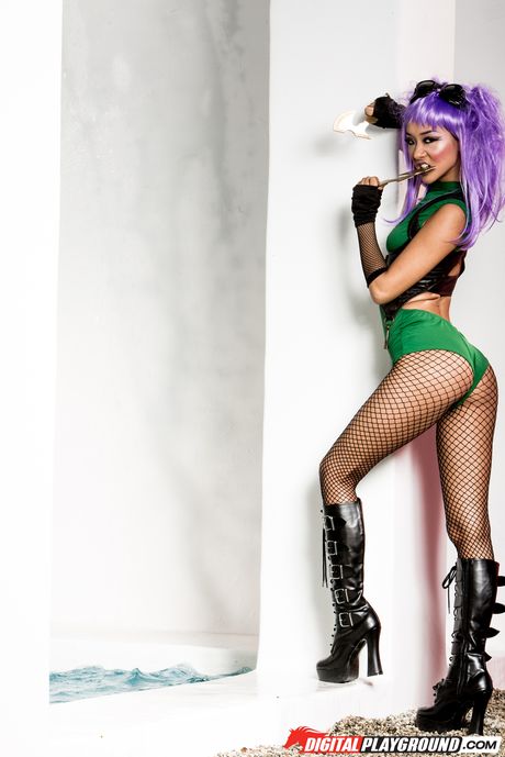 Asiatisk model Alina Li har sex med en fyr på et hospital