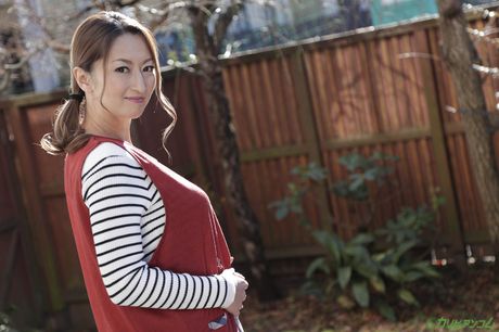 Asian teacher with large boobs Rena Fukiishi gets fucked by a horny student