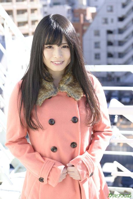 Asiatisk babe Miyu Shina får sin twat slikket og kneppet på taget