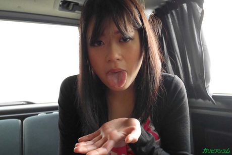 Asian girl Runa Mizuki gets her pussy licked and dicked by her boyfriend