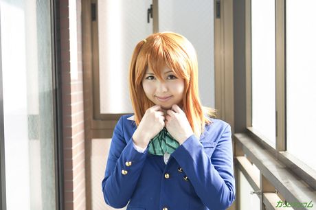 Asiatisk skolepige Ai Misaki får sin fisse spist ud og kneppet