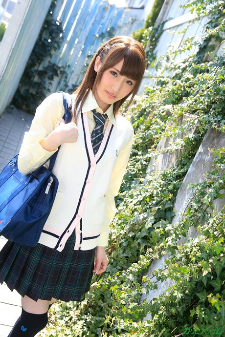 Skinny schoolgirl Karin Aizawa gets her twat filled with a dick in class