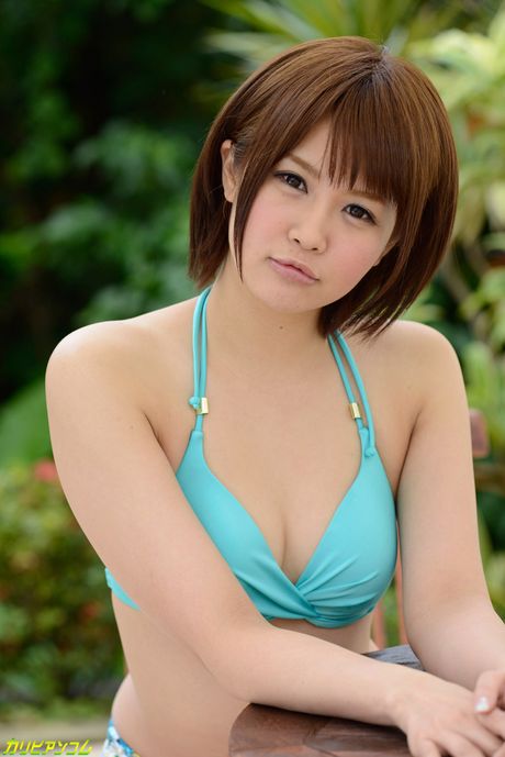 かわいいアジアのティーン橘さやは彼女の猫をいじめられ、屋外でチンポを犯される