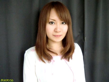 業餘米娜被一個淫蕩的男人猛幹