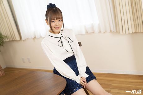 Asian covergirl Rin Hinami gets a pussy licking and a dick ride on the sofa