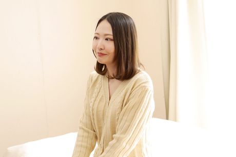 Asian cutie Nanako Asahina gets her ass fingered and penetrated